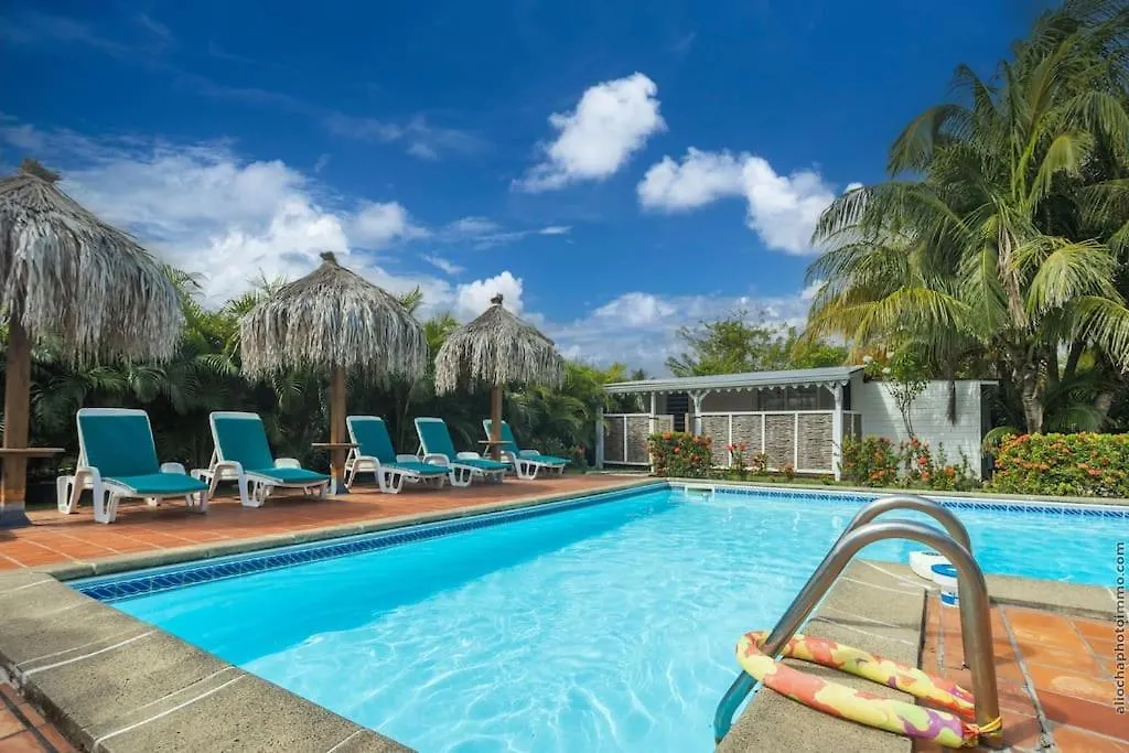Domaine De L'Anse Simon - Piscine - 9 Chambres Le Vauclin 0*,